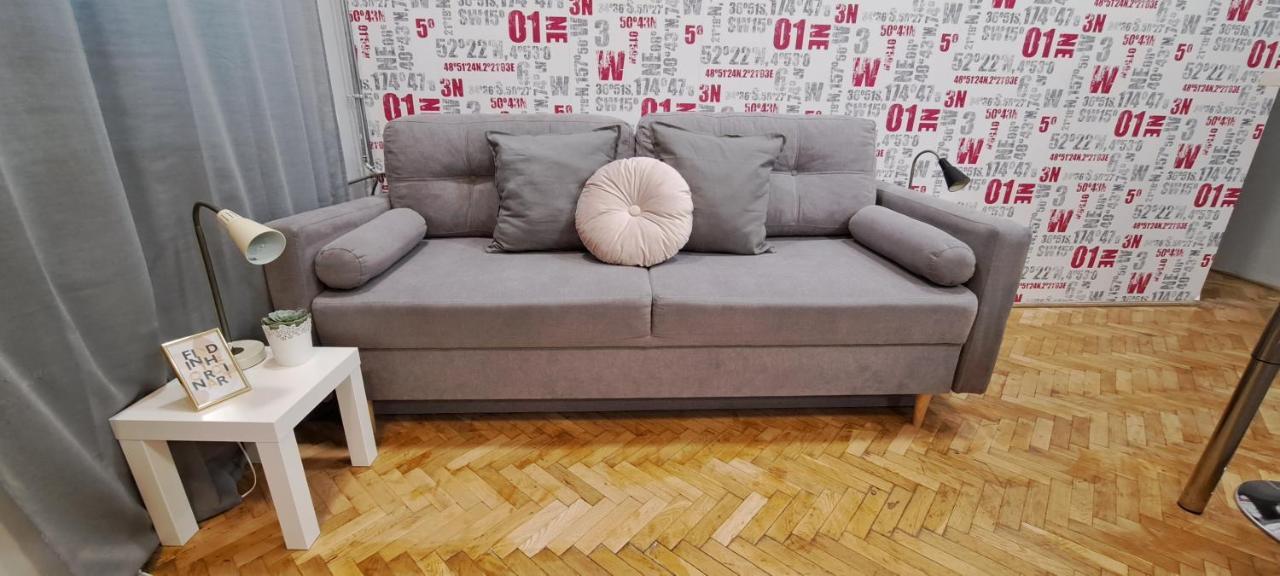 6-Pack Apartment In The Party District Budapest Extérieur photo